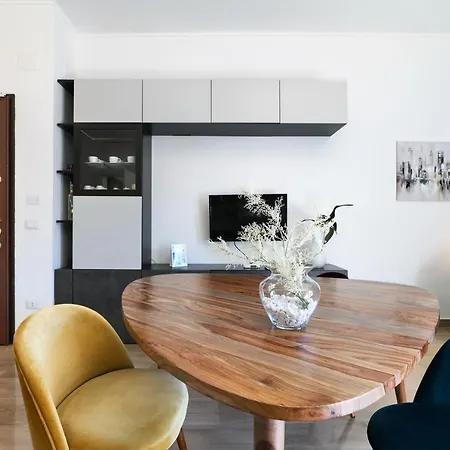 Primopiano - Novara 公寓