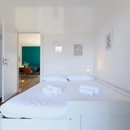 公寓 Primopiano - Novara 米兰